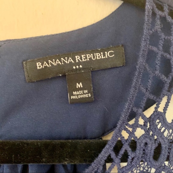 Banana Republic Lace Blouse - Picture 3 of 4